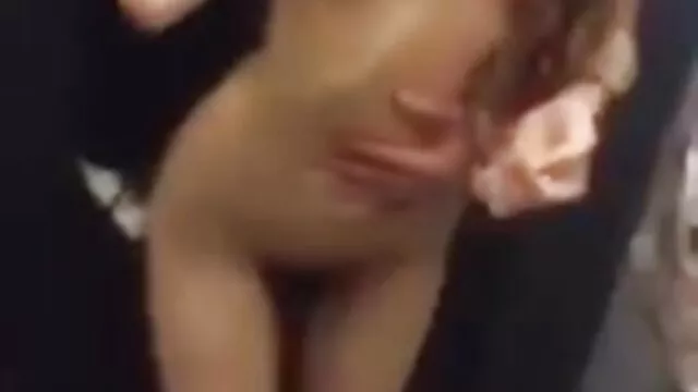 Porno chaud pas d'inscription  Russe gags sucé coq dans hubby'S voiture video amateur de sex francais