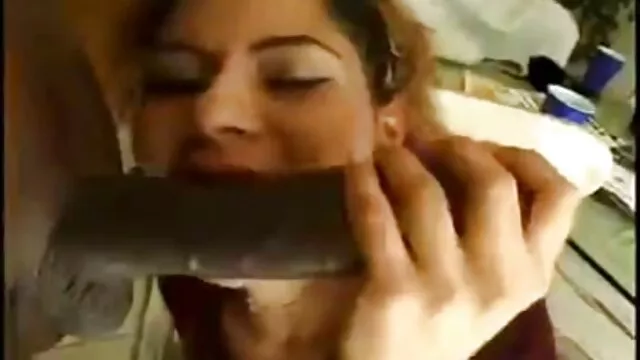Porno chaud pas d'inscription  Deux jeunes hommes film porno amateur gratuit français ont aidé un jeune homme de 20 ans à briser son hymen