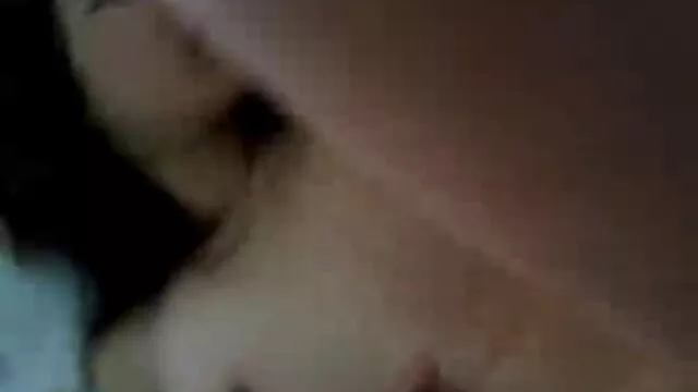 Porno chaud pas d'inscription  Plantureuse jeune femme mange amatrices matures françaises une dame et met sa bouche
