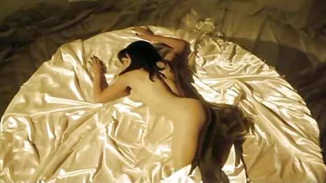 Porno chaud pas d'inscription  Jeune homme baise sa copine et couple amateur francais echangiste mamie