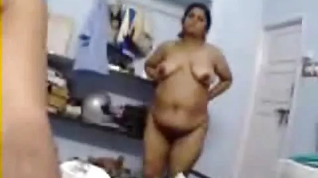 Porno chaud pas d'inscription  Ce porno mateur francais mec voit comment baiser sa copine russe